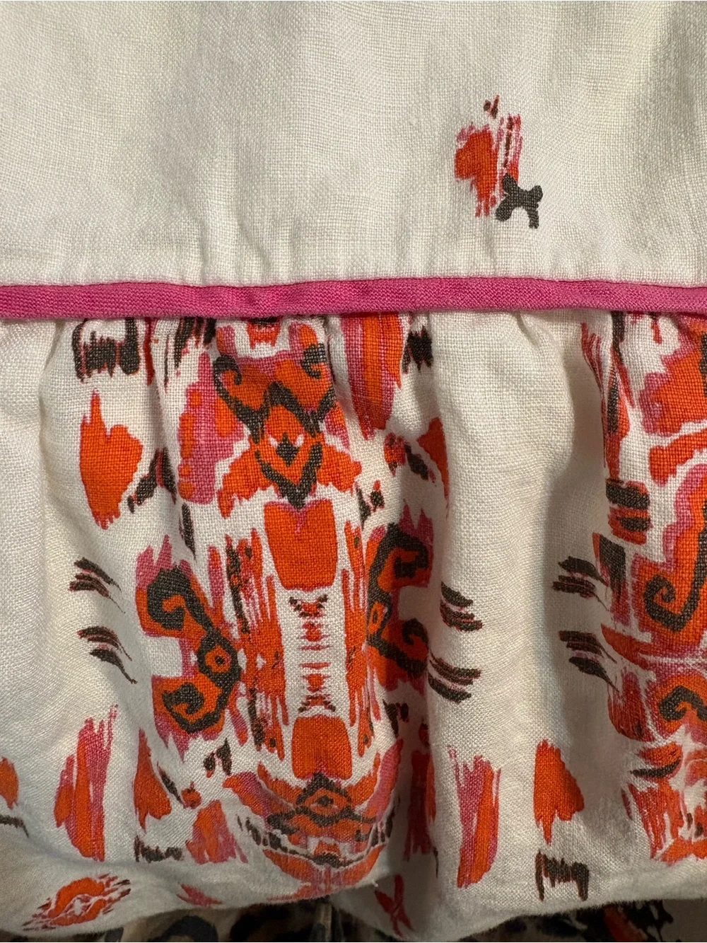 kate spade white linen tank with dark  logo detail